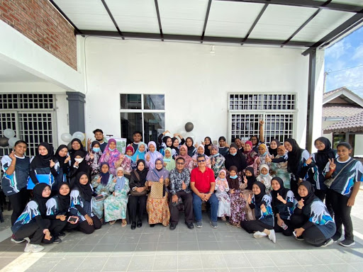 Rumah Anak Yatim, Yayasan Bunga Raya